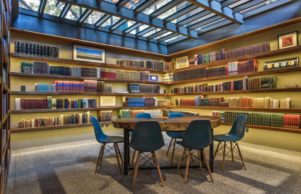 Hotel Criol Querétaro Екстериор снимка Library